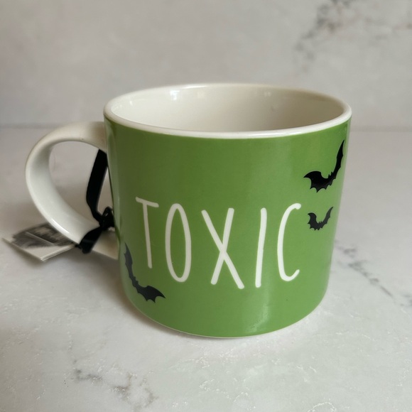 Glittery Pumpkin Pier 1 Halloween Kitchen Decor Toxic Mug and Tea Towel - Picture 5 of 11